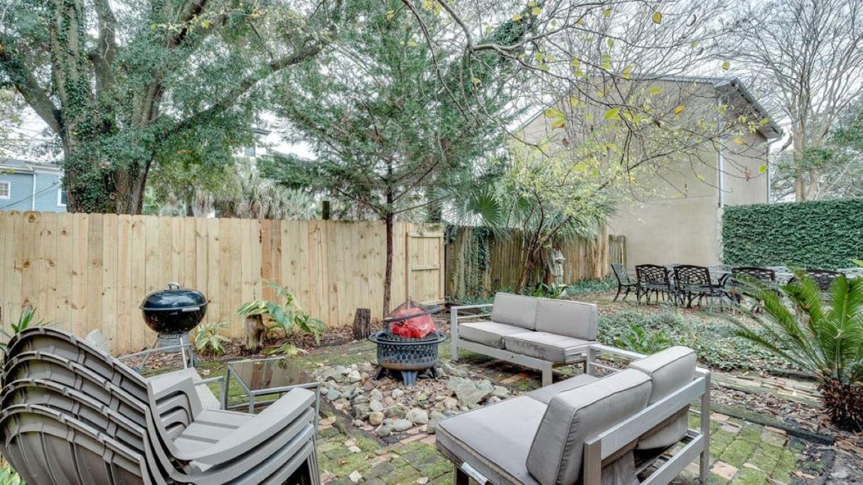 Comfortable Escape In Historic Downtown Savannah Exterior photo